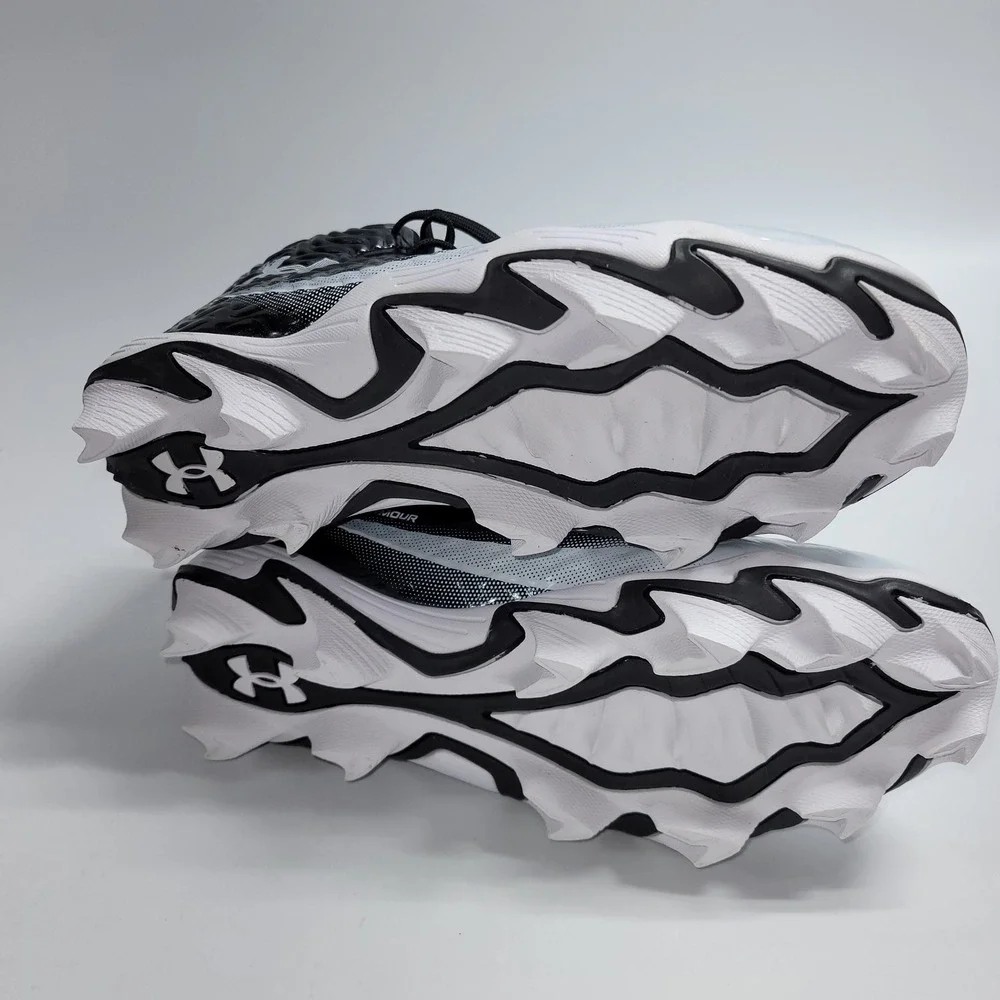 NIB NEW Under Armour Hammer Mid RM Jr Football Cleats Black White Youth 6Y